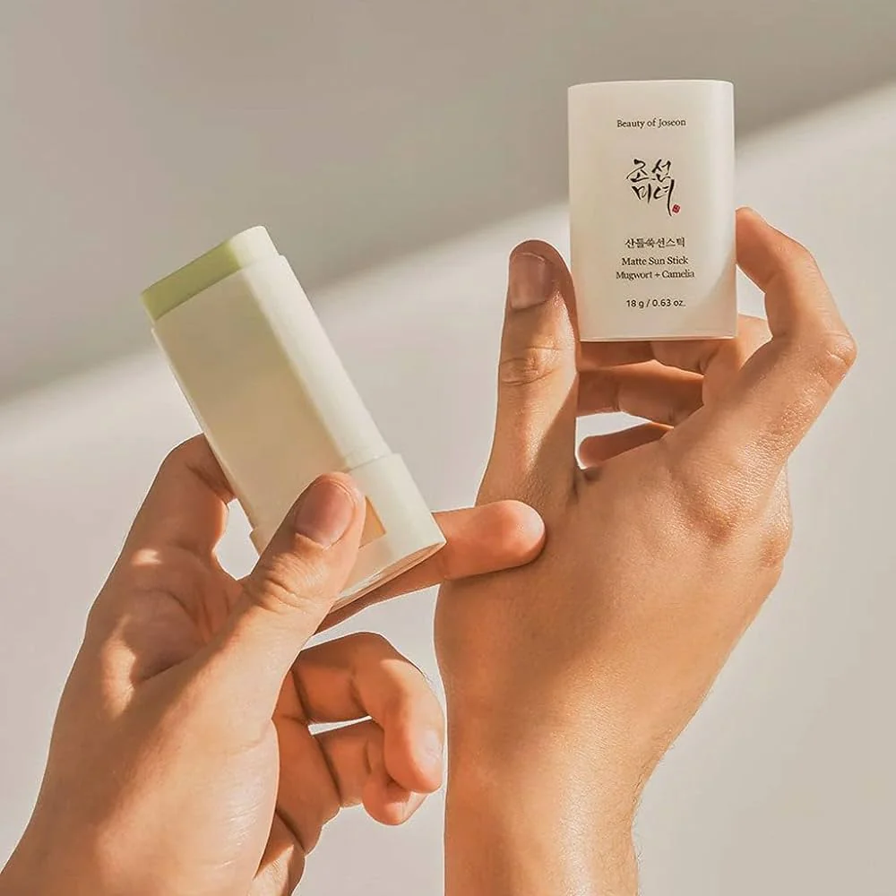 Beauty of Joseon- Matte Sun Stick : Mugwort+Camelia (SPF 50+ PA++++) - Image 3